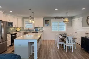 102 W Dobbs St, Atlantic Beach, NC 28512 - Photo 37