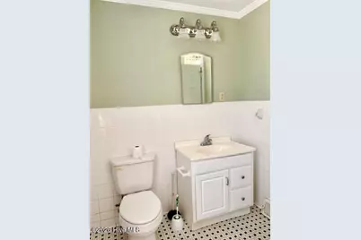 1000 Cameron Drive, Kinston, NC 28501 - Photo 31
