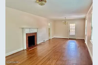1000 Cameron Drive, Kinston, NC 28501 - Photo 7