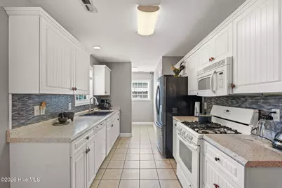 7100 Dale Avenue SW, Ocean Isle Beach, NC 28469 - Photo 7