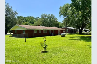 508 Main Street, Pollocksville, NC 28573 - Photo 25