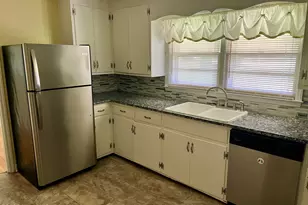 508 Main St, Pollocksville, NC 28573 - Photo 7