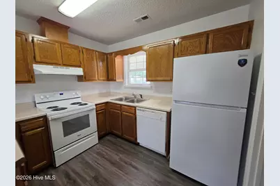 144 Horse Shoe Bend, Jacksonville, NC 28546 - Photo 7