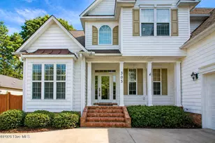 305 Holly Ln, Newport, NC 28570 - Photo 3