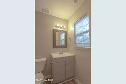 1091 W Pueblo Drive, Jacksonville, NC 28546 - Photo 7