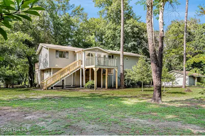 105 Whitestocking Ext, Burgaw, NC 28425 - Photo 1
