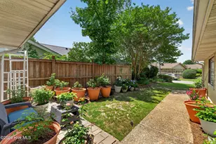 117 Vistamar Dr, Wilmington, NC 28405 - Photo 5