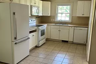 231 Carolina Pines Blvd, New Bern, NC 28560 - Photo 5