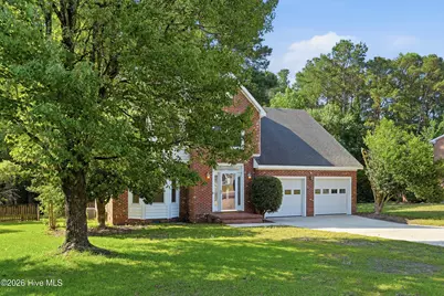 908 Eton Drive, Jacksonville, NC 28546 - Photo 3