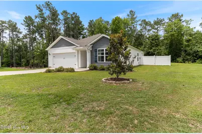362 Hope Creek Drive, Hampstead, NC 28443 - Photo 3