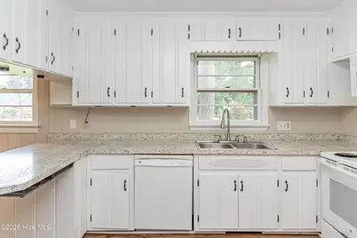 807 E Holly Street, Goldsboro, NC 27530 - Photo 15