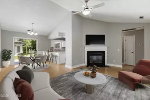 412 Dogwood Ln, Wilmington, NC 28409 - Photo 5
