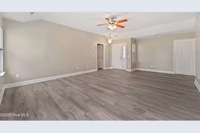 3200 Paramount Way, Wilmington, NC 28405 - Photo 5