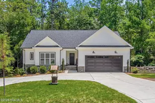 1046 Monticello Dr, Pinehurst, NC 28374 - Photo 1