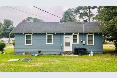 301 W 10th Street, Scotland Neck, NC 27874 - Photo 3