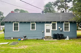 301 W 10th St, Scotland Neck, NC 27874 - Photo 3