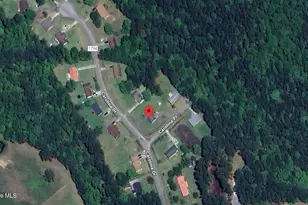 200 Carolina Dr, Jacksonville, NC 28546 - Photo 13
