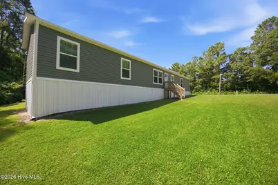 425 Beckys Creek Road, Hampstead, NC 28443 - Photo 5