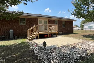 279 Longview Dr, Kinston, NC 28504 - Photo 7