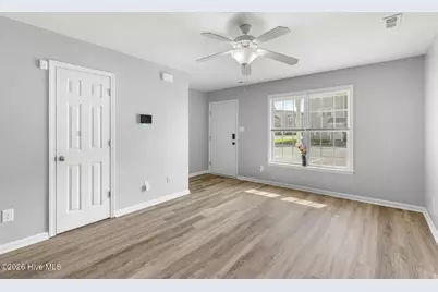 402 Caldwell Loop, Jacksonville, NC 28546 - Photo 5