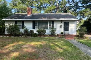 1607 E Berkley Rd, Greenville, NC 27858 - Photo 3
