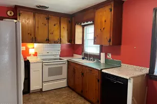 1607 E Berkley Rd, Greenville, NC 27858 - Photo 17