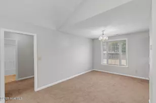 152 Settlers Cir, Jacksonville, NC 28546 - Photo 9