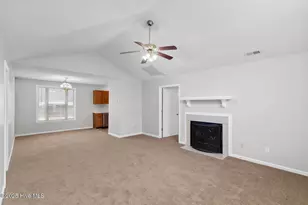 152 Settlers Cir, Jacksonville, NC 28546 - Photo 7
