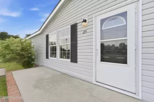 129 Magnolia Gardens Dr, Jacksonville, NC 28540 - Photo 5