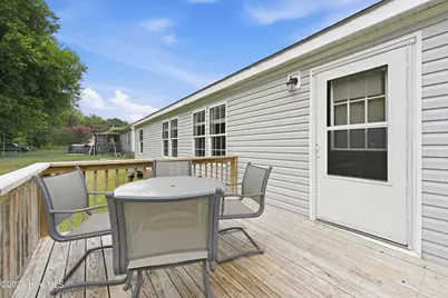 129 Magnolia Gardens Drive, Jacksonville, NC 28540 - Photo 9