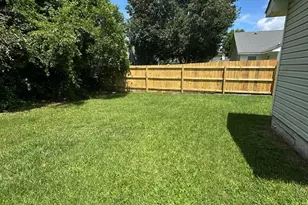 104 Glenside Ct, Piney Green, NC 28544 - Photo 11