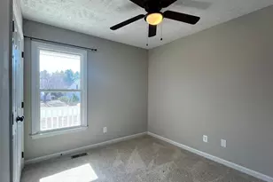 3544 Lubbock Dr, Hope Mills, NC 28348 - Photo 23