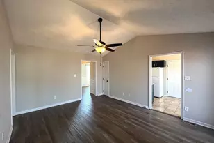 3544 Lubbock Dr, Hope Mills, NC 28348 - Photo 7