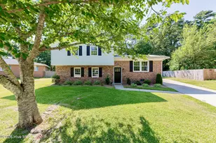 106 Marion Ct, Jacksonville, NC 28546 - Photo 1