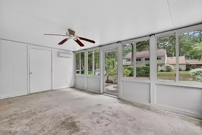 97 Quarterdeck Townes, New Bern, NC 28562 - Photo 21