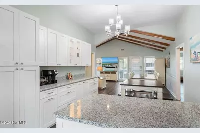 422 32nd Street, Sunset Beach, NC 28468 - Photo 15