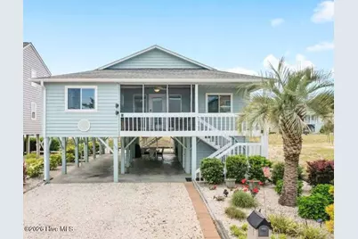 422 32nd Street, Sunset Beach, NC 28468 - Photo 1
