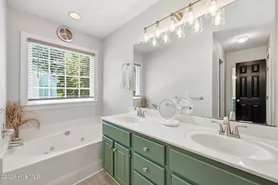 2242 Shire Drive, Winterville, NC 28590 - Photo 33