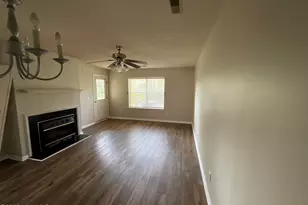 2936 Mulberry Ln, Greenville, NC 27858 - Photo 9