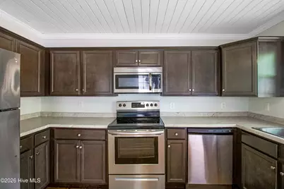 203 Red Oak Street, Jacksonville, NC 28540 - Photo 7