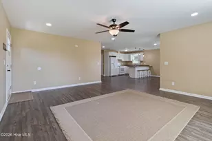 7390 Center Rd, Bladenboro, NC 28320 - Photo 9