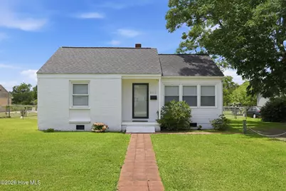 813 N 20th Street, Morehead City, NC 28557 - Photo 1