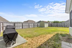 605 Carat Ct, Jacksonville, NC 28546 - Photo 31