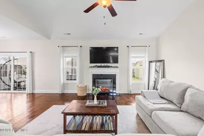 605 Carat Court, Jacksonville, NC 28546 - Photo 7