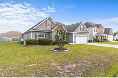 605 Carat Court, Jacksonville, NC 28546 - Photo 3