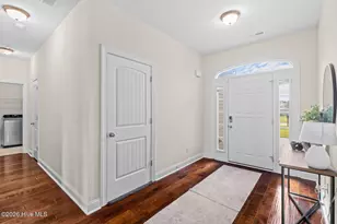605 Carat Ct, Jacksonville, NC 28546 - Photo 5