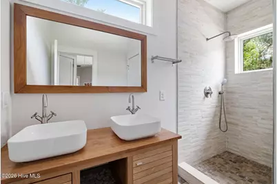 170 E Delaware Avenue, Southern Pines, NC 28387 - Photo 17
