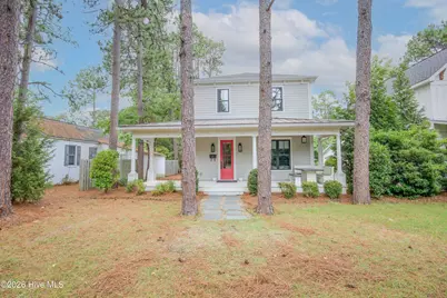 170 E Delaware Avenue, Southern Pines, NC 28387 - Photo 23