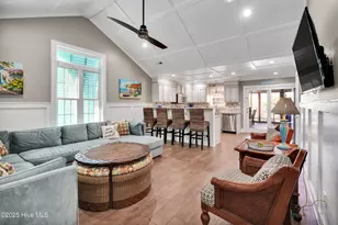 105 SE 37th St, Oak Island, NC 28465 - Photo 3
