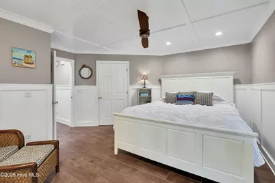 105 SE 37th Street, Oak Island, NC 28465 - Photo 11